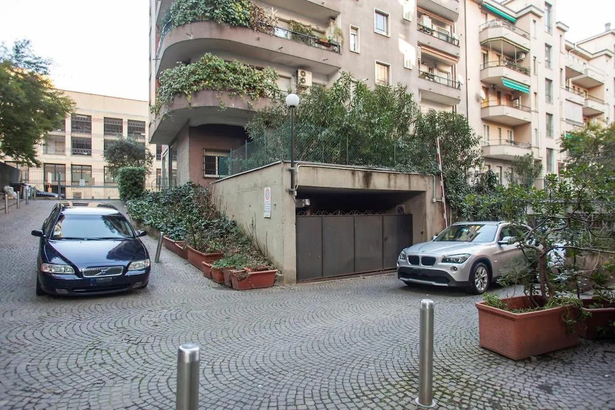 מילאנו We Home - Costanza House 0*,  איטליה