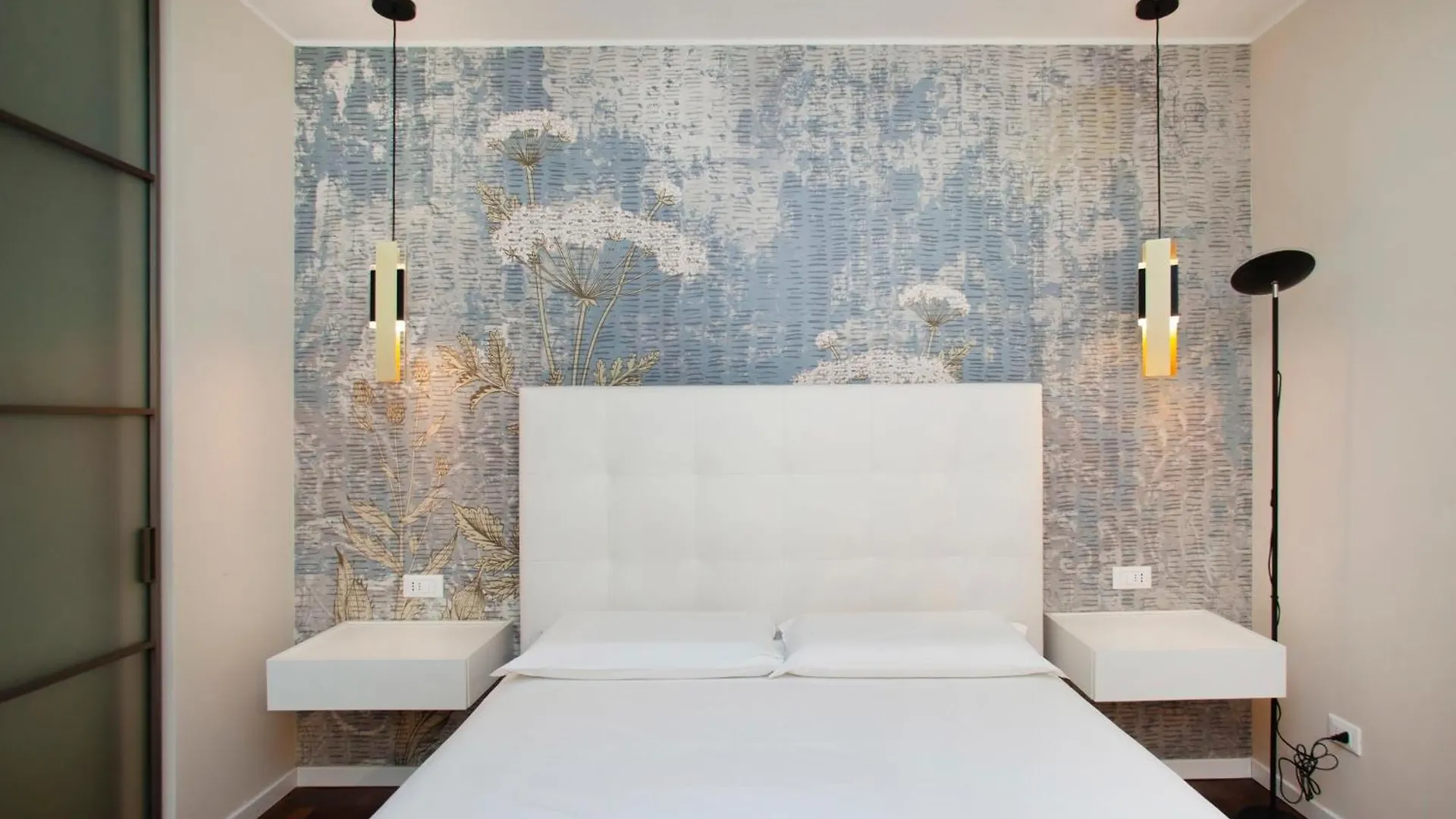 We Home - Costanza House Milano Italien